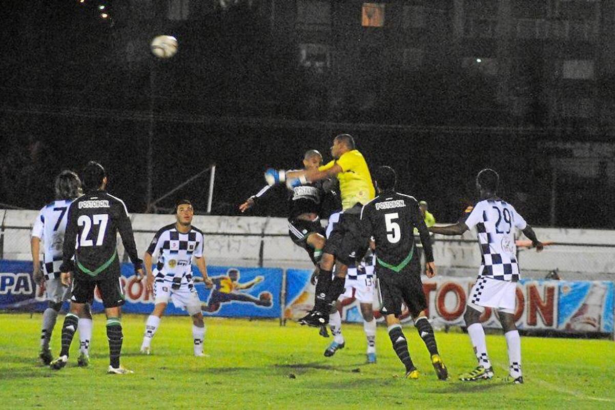 Nacional ganó con jerarquía al Boyacá Chicó (Foto: Colprensa/VANGUARDIA LIBERAL)