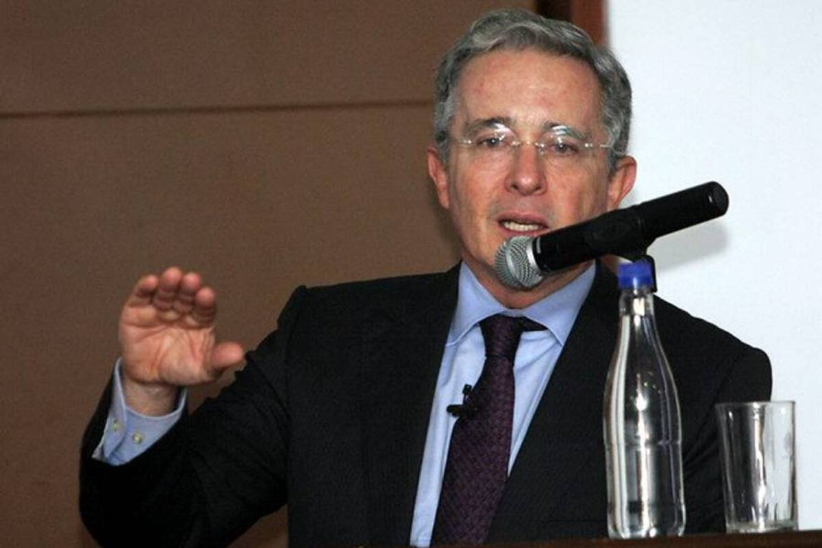Si las circunstancias lo exigen me lanzo al Senado: Álvaro Uribe (Foto: Archivo/VANGUARDIA LIBERAL)