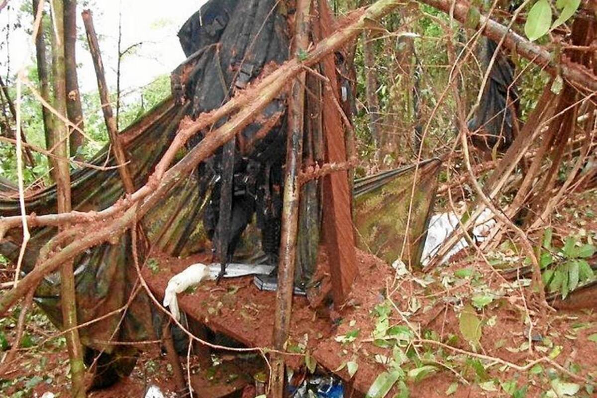 Buscan guerrilleros muertos por bombardeo en Chocó (Foto: Colprensa/ VANGUARDIA LIBERAL)