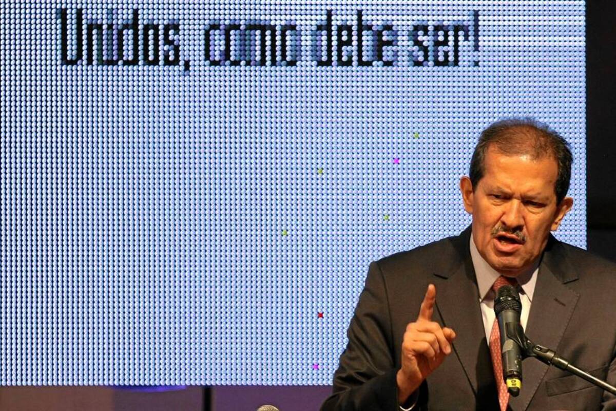 Angelino Garzón pidió diálogo personas de Uribe y Santos (Foto: Colprensa / VANGUARDIA LIBERAL)