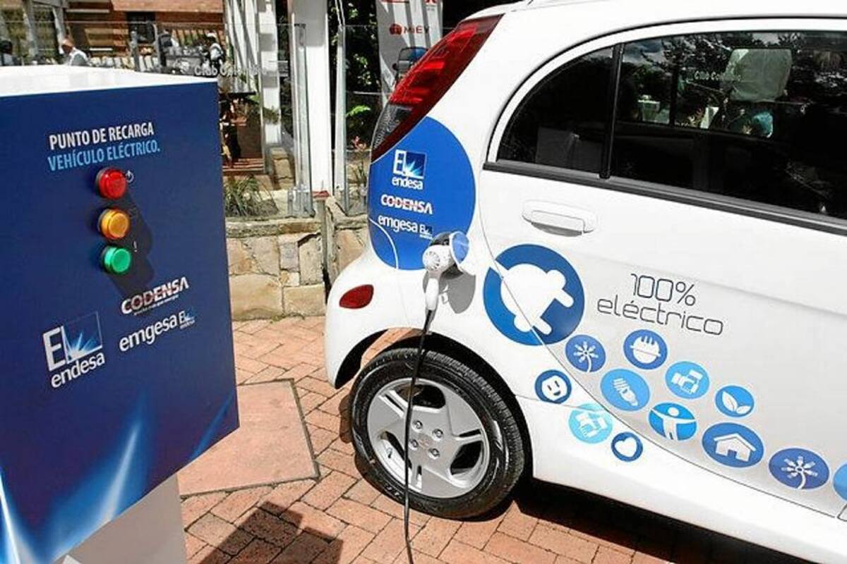 Comienzan a rodar primeros vehículos eléctricos en el país (Foto: Colprensa/VANGUARDIA LIBERAL)