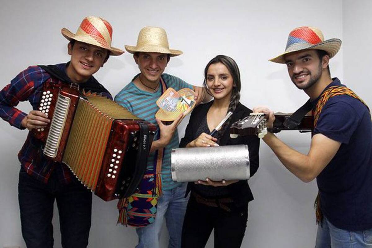 Unos bogotanos con mucho sabor costeño (Foto: Colprensa/VANGUARDIA LIBERAL)