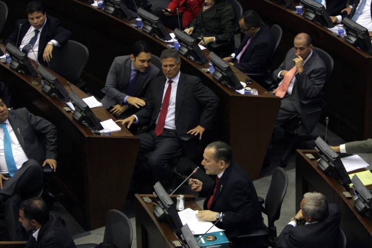 Congresistas celebraron decisión de la Corte sobre pensiones (Foto: Colprensa/VANGUARDIA LIBERAL)