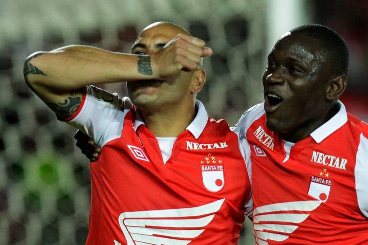 Santa Fe ganó el clásico y ahora lidera el grupo A de la Liga (Foto: COLPRENSA/VANGUARDIA LIBERAL)