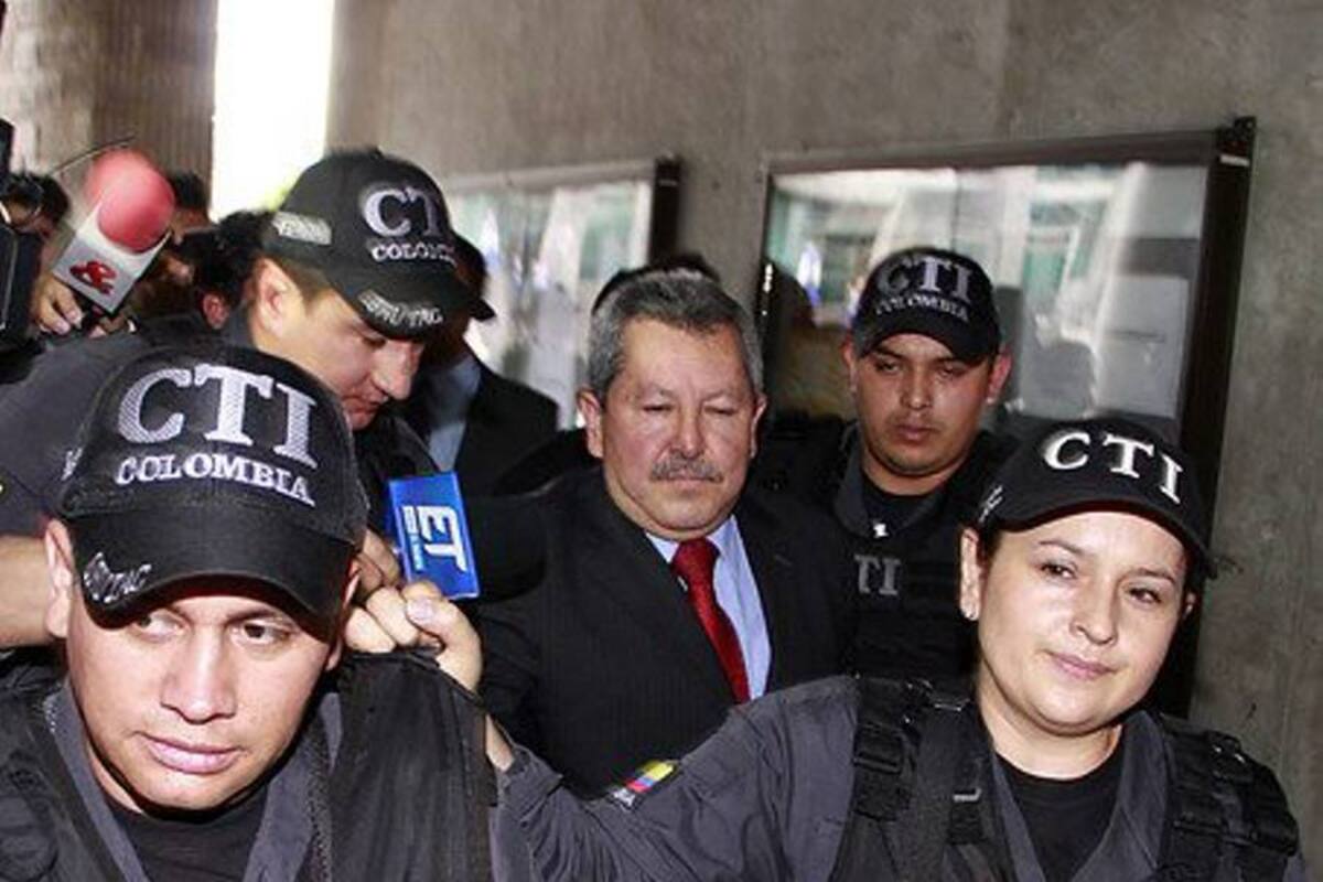 Acusarán formalmente a General (R) Flavio Buitrago (Foto: COLPRENSA)