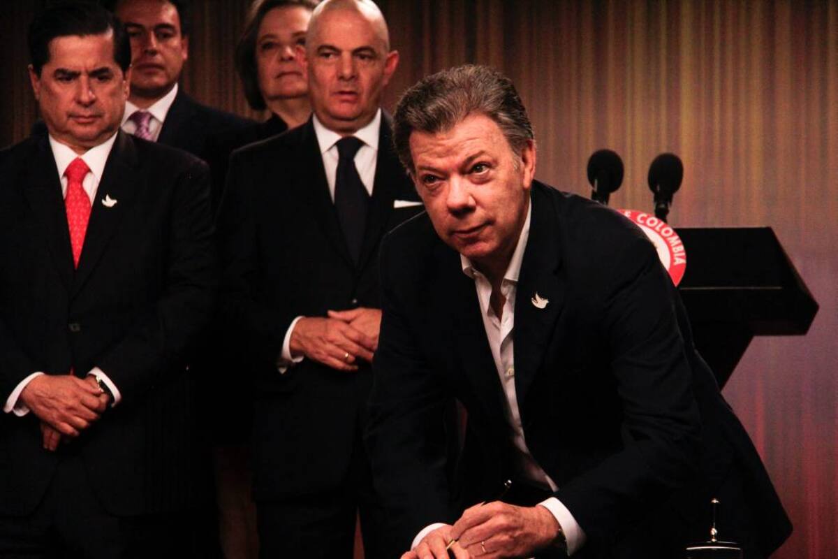El presidente Juan Manuel Santos firmó el decreto del plebiscito. (Foto: COLPRENSA/VANGUARDIA LIBERAL.)