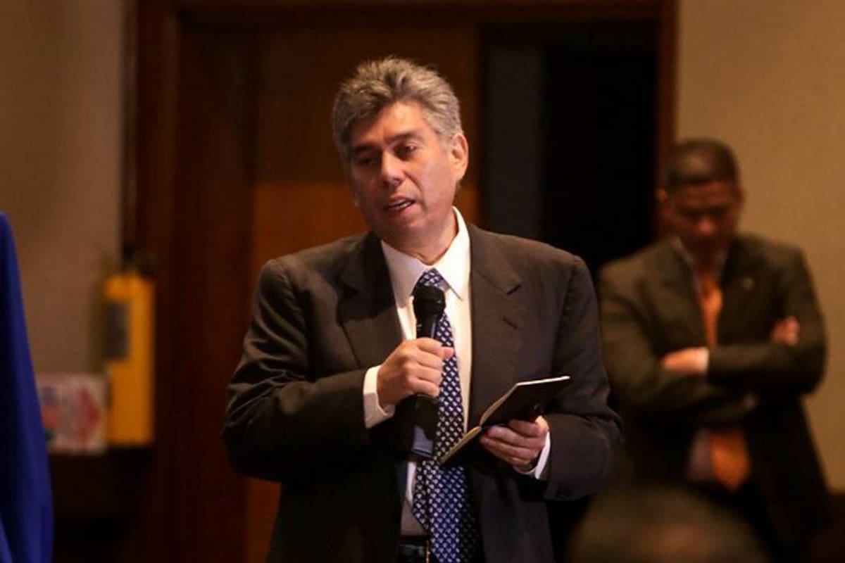 Daniel Coronell insistirá en denuncia por injuria y calumnia contra uribe (Foto: Colprensa /VANGUARDIA LIBERAL)