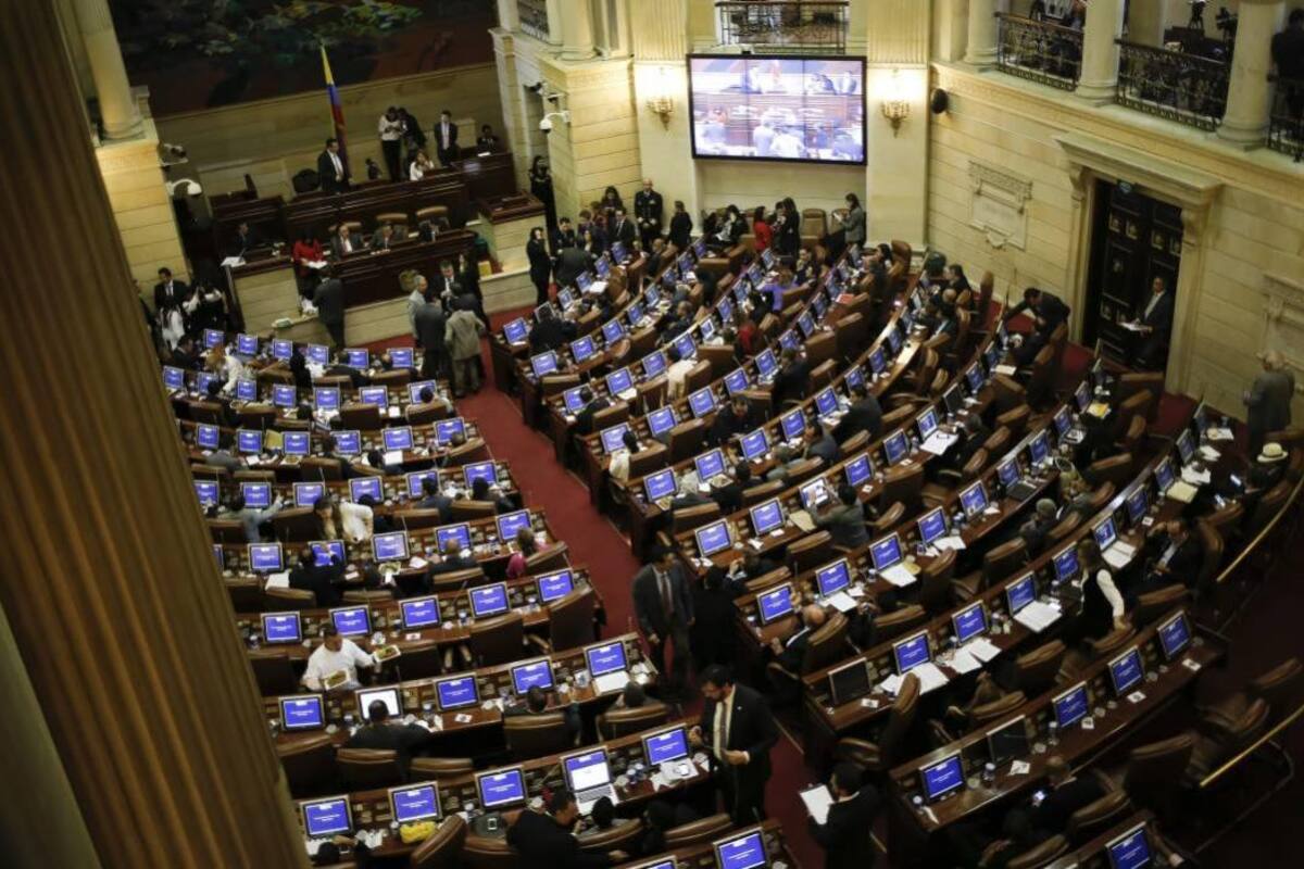 Con esta aprobación queda concluido uno de los paquetes de reformas para reincorporación de las Farc. (Foto: Colprensa /VANGUARDIA LIBERAL)
