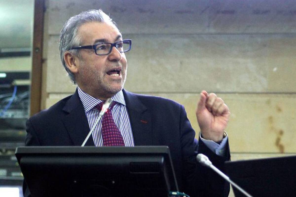 Ministro de Justicia, Jorge Londoño, presentó su renuncia (Foto: Colprensa /VANGUARDIA LIBERAL)