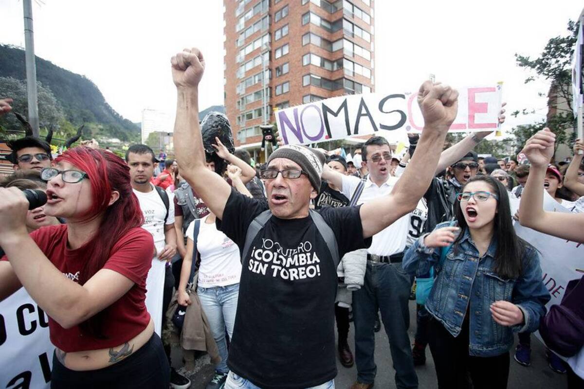 Antitaurinos protestaron de forma pacífica por las calles de Bogotá (Foto: Colprensa / VANGUARDIA LIBERAL)
