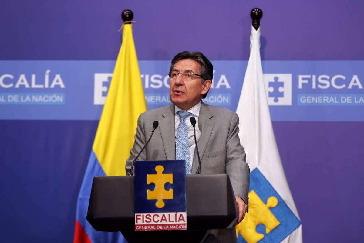 Néstor Humberto Martínez habla desde el búnker de la Fiscalía en Bucaramanga. (Foto: Colprensa /VANGUARDIA LIBERAL)