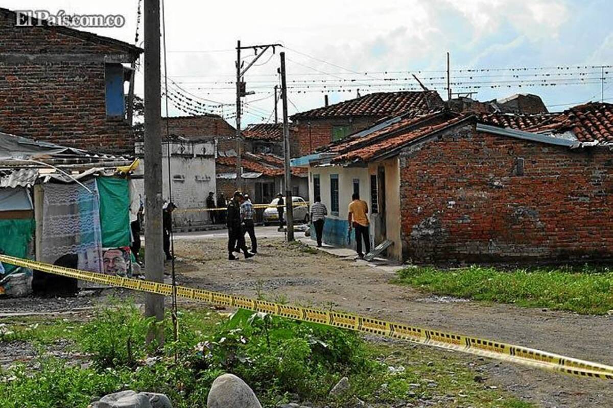 Lanzan granada de fragmentación contra una vivienda de Tuluá (Foto: COLPRENSA/VANGUARDIA LIBERAL)