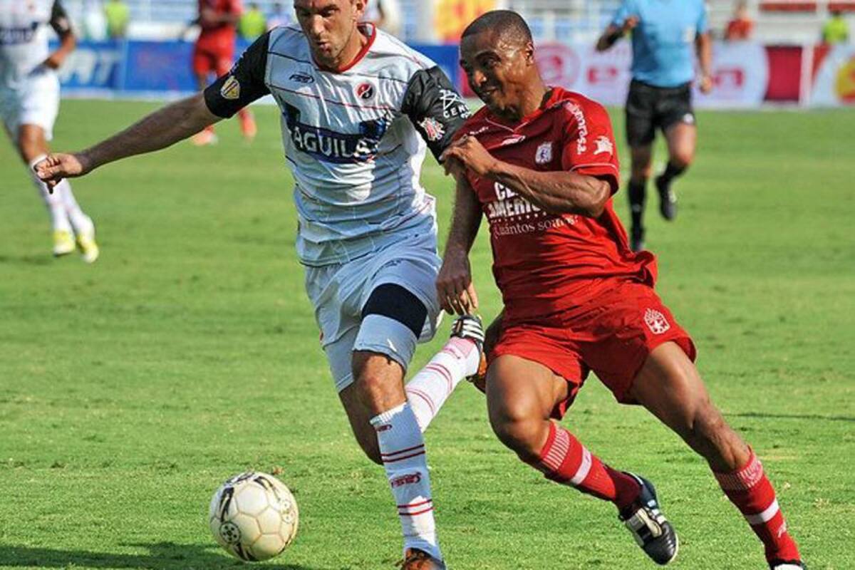 Salida de lista Clinton está cerca para América de Cali (Foto: Colprensa/VANGUARDIA LIBERAL)