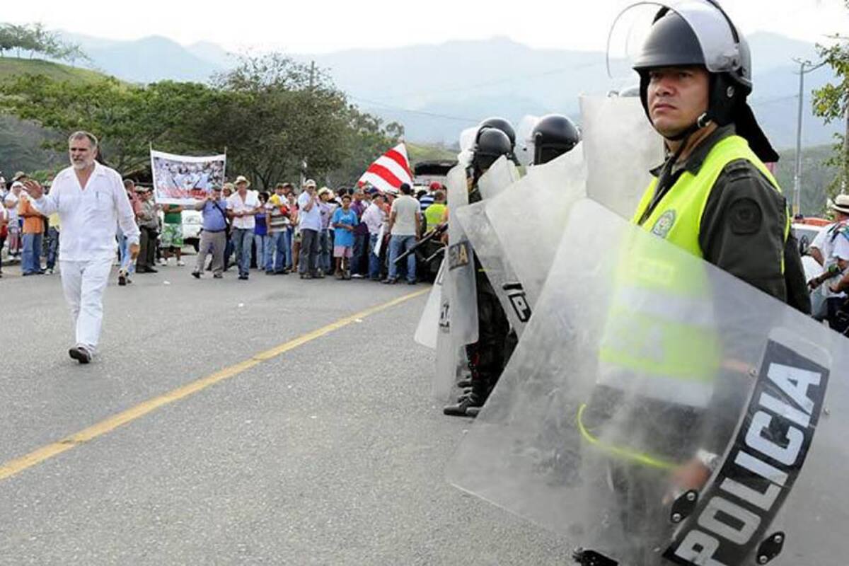 Vía Panamericana, en el sector de Mojarras, fue despejada (Foto: Colprensa/ VANGUARDIA LIBERAL)