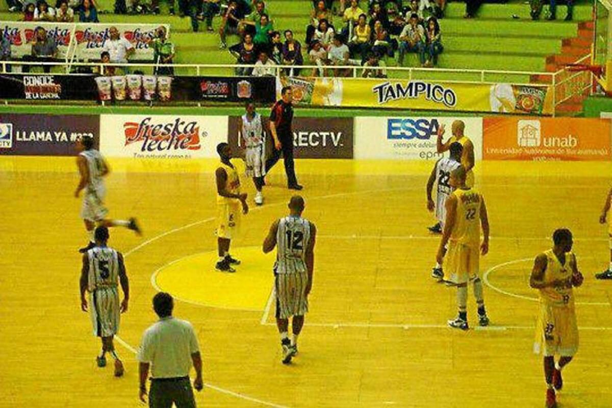 Búkaros y Guerreros jugarán la final (Foto: COLPRENSA/VANGUARDIA LIBERAL)