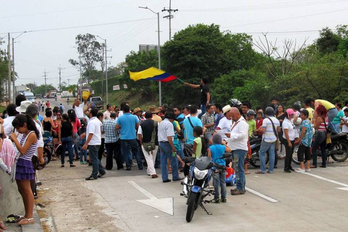 Vargas Lleras reafirma apoyo del Gobierno para la crisis en Yopal (Foto: COLPRENSA/VANGUARDIA LIBERAL)