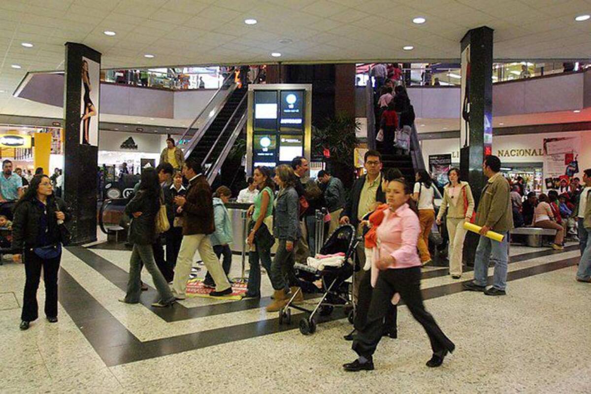 Relojes, bolsos y gafas de sol, lo más regalado en amor y amistad (Foto: Archivo/VANGUARDIA LIBERAL)