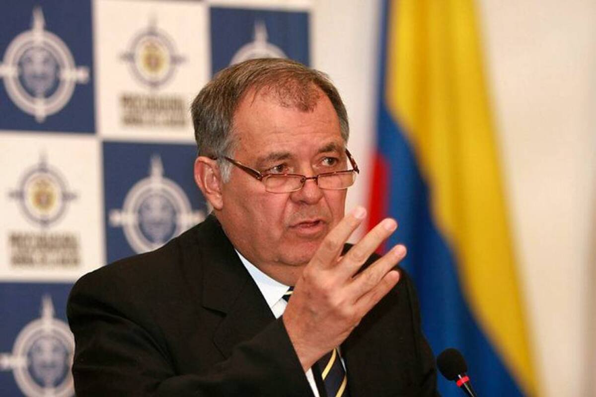Procurador Ordóñez y su esposa fueron víctimas de un atentado (Foto: Archivo/VANGUARDIA LIBERAL)