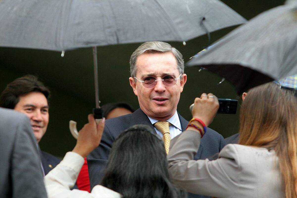 Francisco Santos asegura que Uribe sí va al Senado (Foto: COLPRENSA/VANGUARDIA LIBERAL)