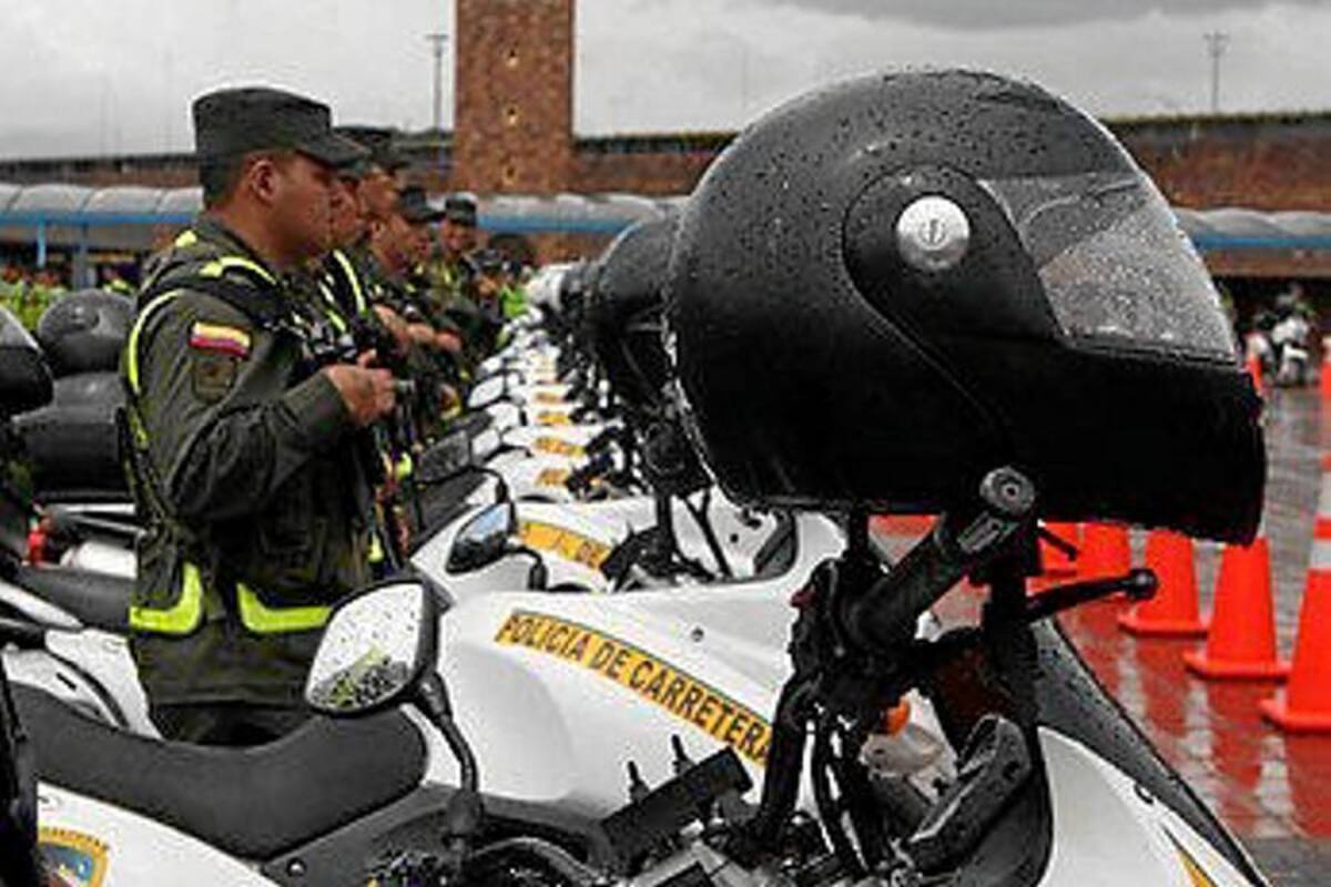 10 mil policías cuidarán las vías este puente festivo (Foto: Archivo/VANGUARDIA LIBERAL)