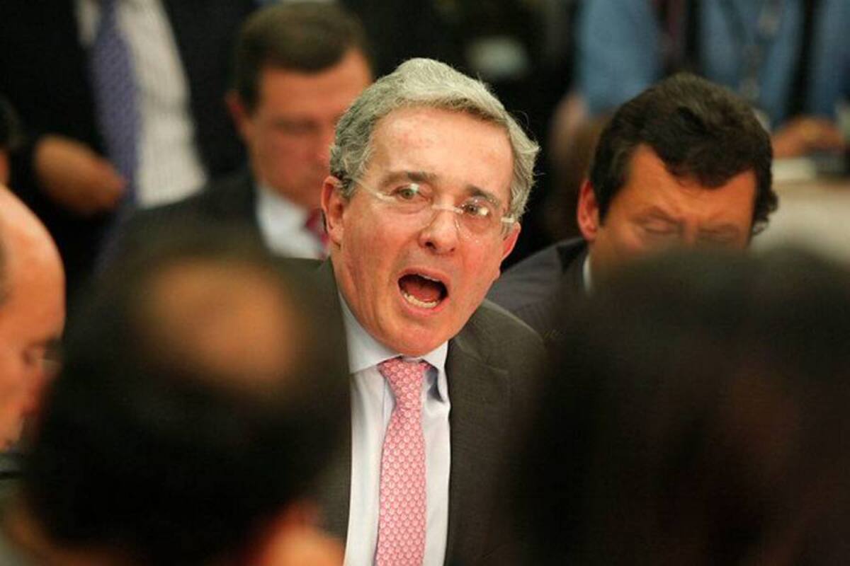 Uribe criticó a Enrique Santos (Foto: Archivo/VANGUARDIA LIBERAL)