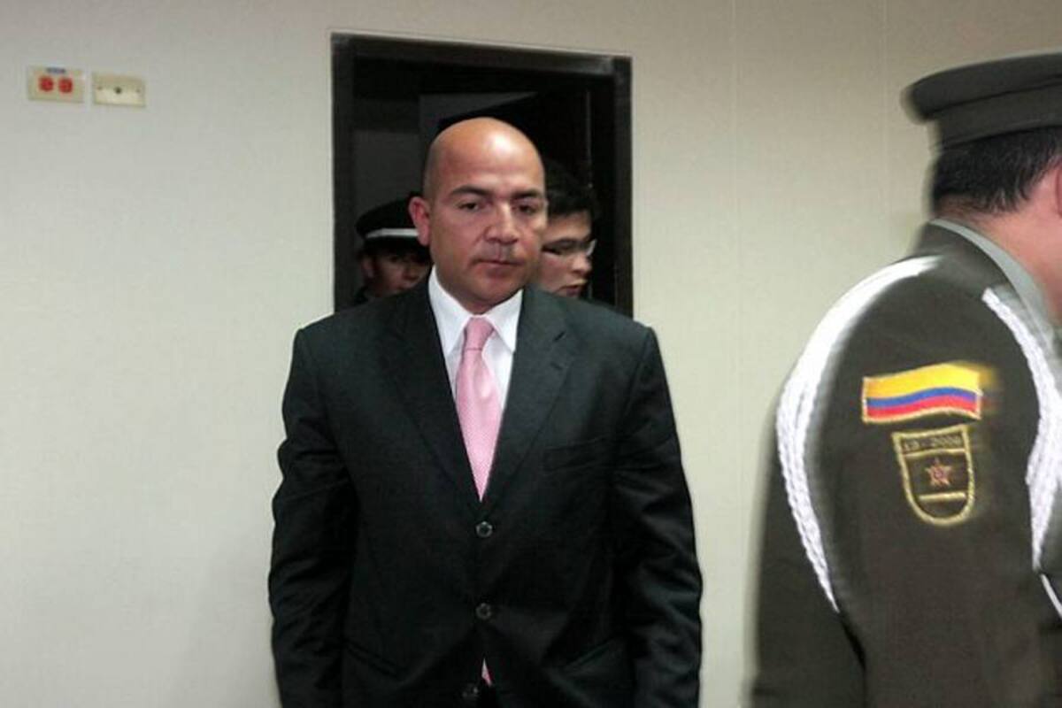 Por séptima vez Julio Gómez no llega a su imputación (Foto: Colprensa/VANGUARDIA LIBERAL)
