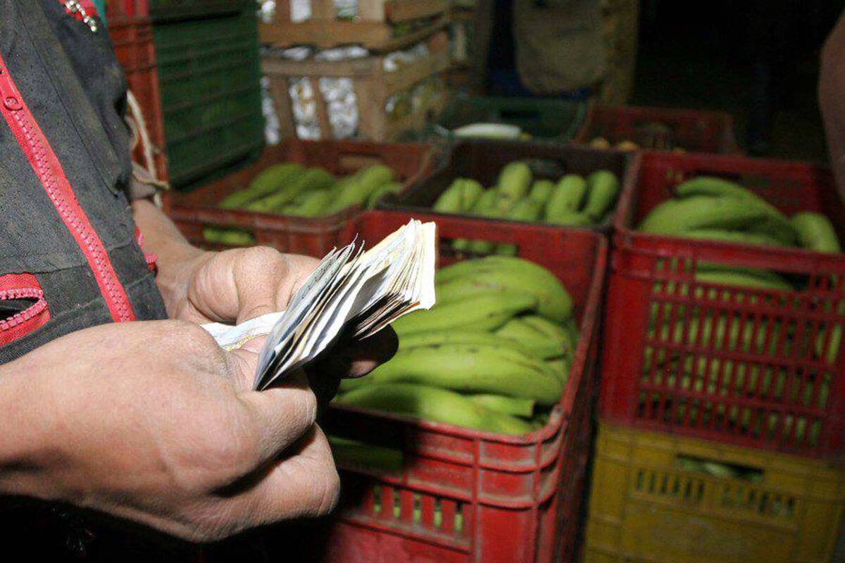 Colombia, segundo país americano con más crédito informal (Foto: COLPRENSA/VANGUARDIA LIBERAL)