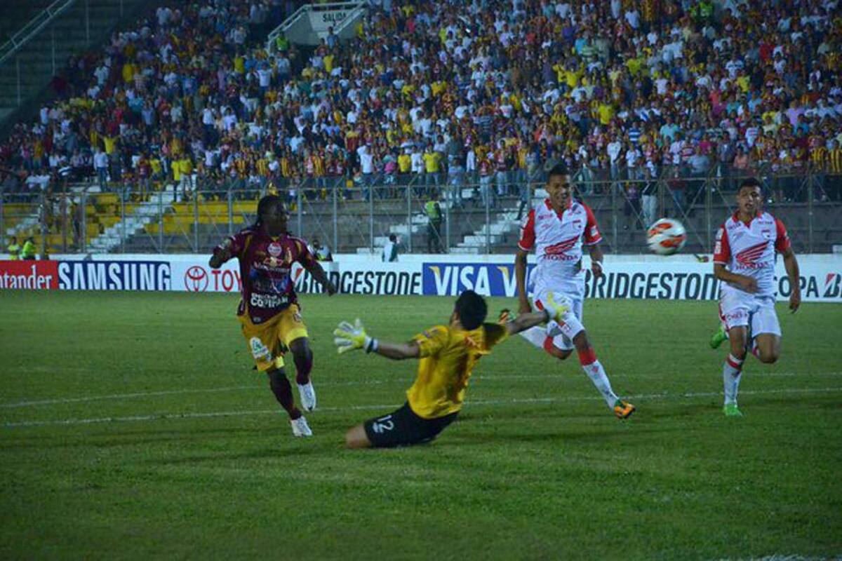 Santa Fe se gozó la fiesta del Tolima (Foto: Colprensa/VANGUARDIA LIBERAL)