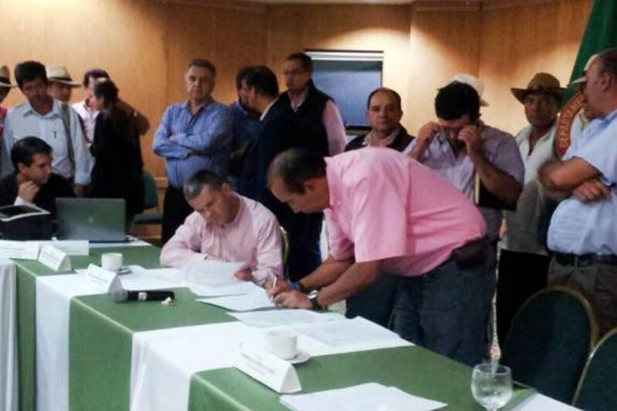Los cafeteros empiezan el otro pulso por tres puntos del pliego (Foto: Colprensa/VANGUARDIA LIBERAL)