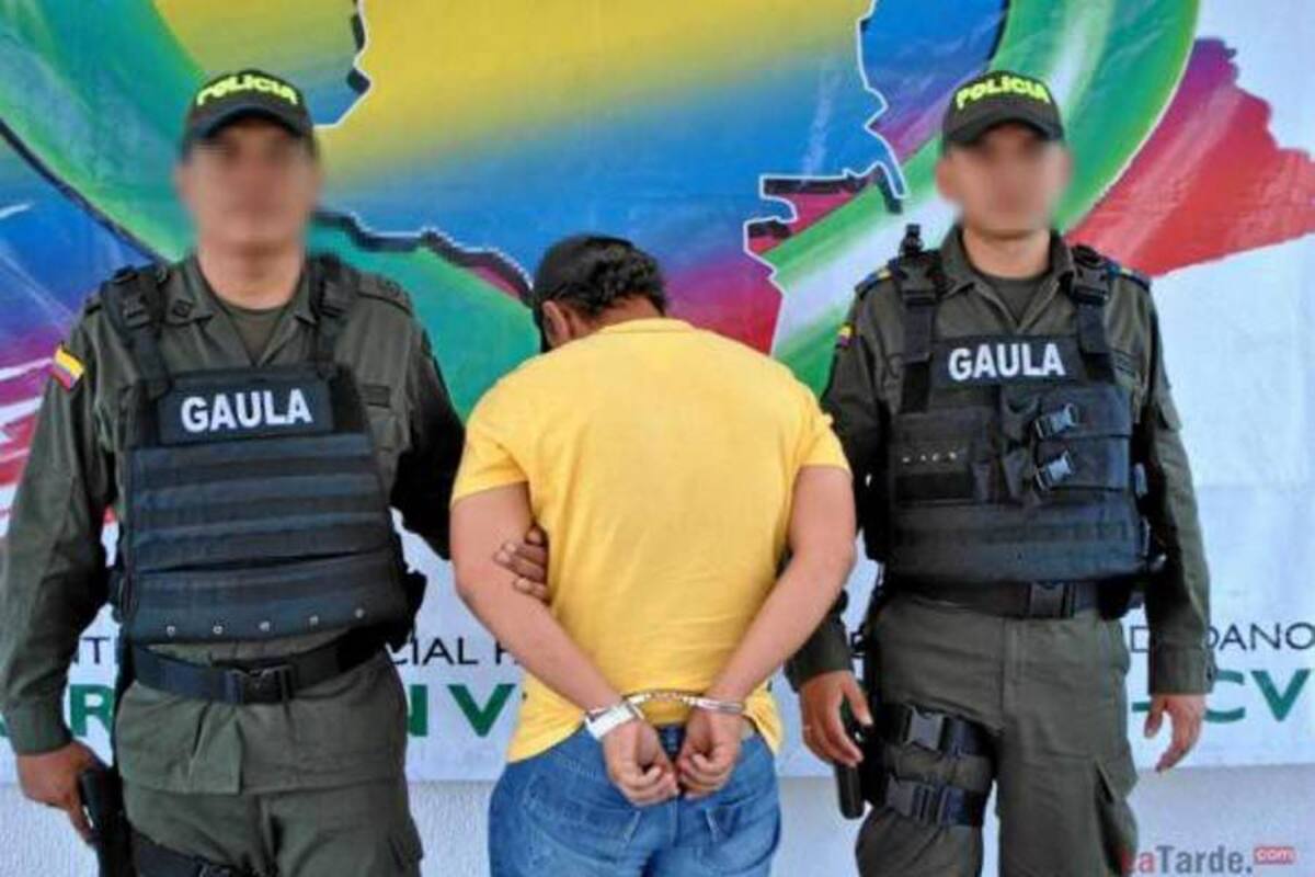 Capturado hombre que intentaba extorsionar a un comerciante (Foto: COLPRENSA/VANGUARDIA LIBERAL)