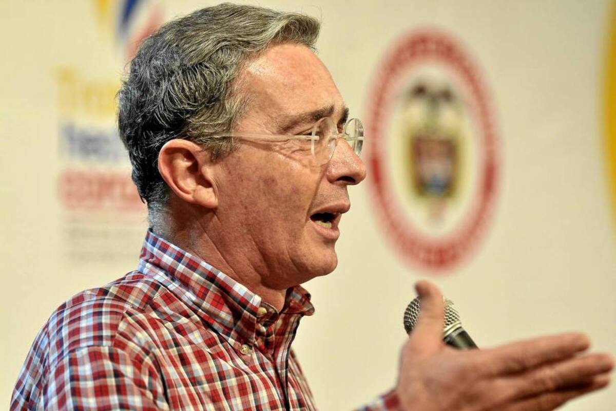 Uribe acusó a Germán Vargas Lleras de tráfico de influencias (Foto: Archivo/VanguardiaLiberal)