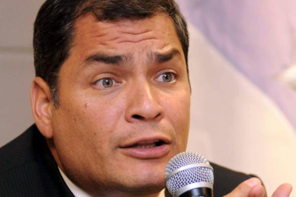 Correa agregó que aunque tampoco está de acuerdo con una "autocensura" en el interior de los medios, sí opina que debería existir un filtro que evite que un "descalificado moral" dañe la honra de las personas en nombre de la libertad de expresión.(Foto: Colprensa / VANGUARDIA LIBERAL)