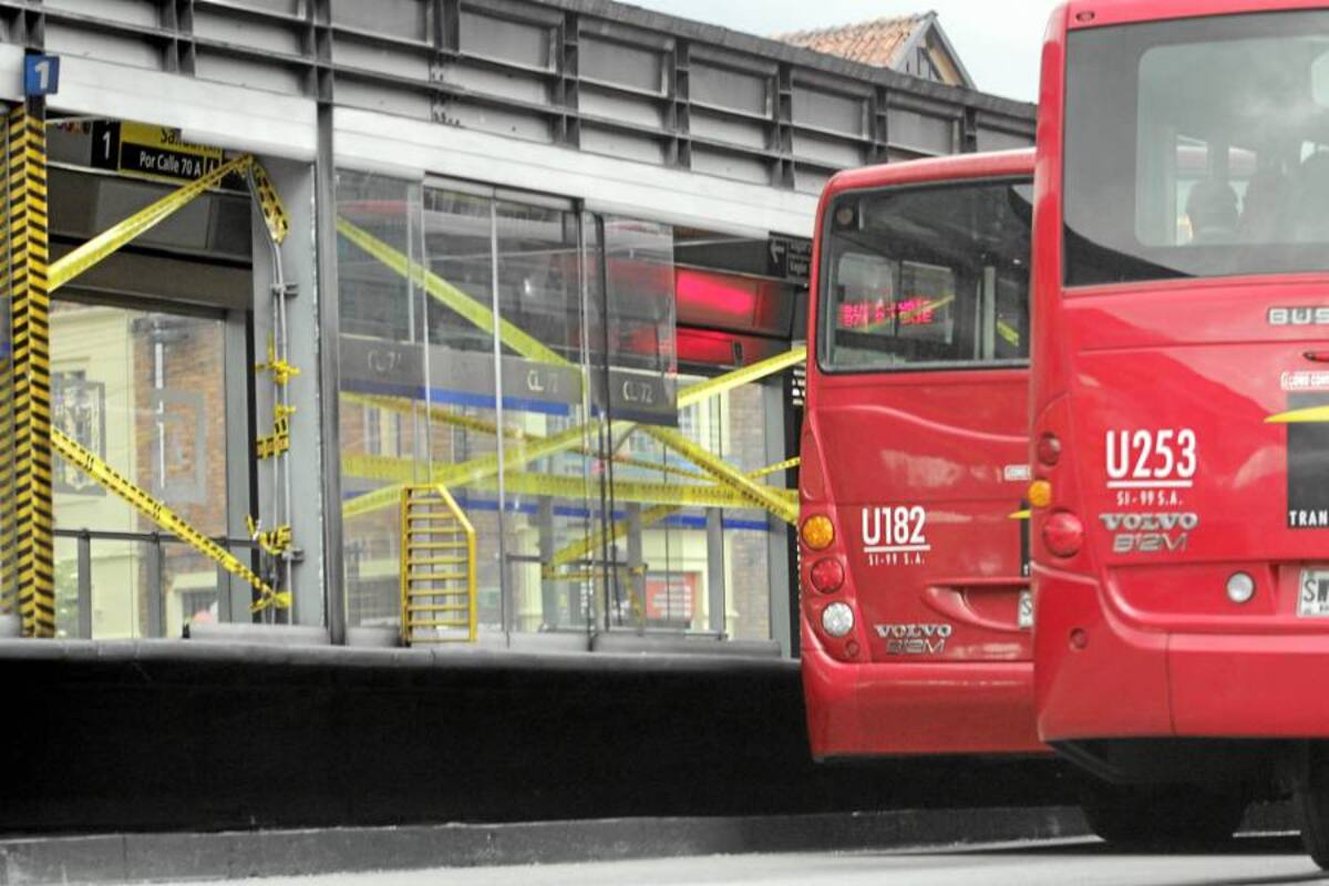 Angelino Garzón ve objetivos oscuros en protestas contra Transmilenio (Foto: Colprensa/VANGUARDIA LIBERAL)
