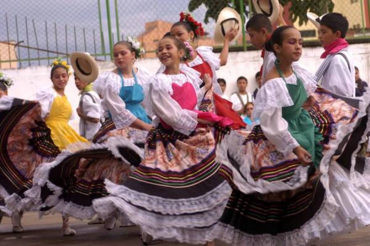 Danzas folclóricas, conciertos y funciones de títeres se presentarán en la Feria de Bucaramanga(Foto: Archivo / VANGUARDIA LIBERAL)