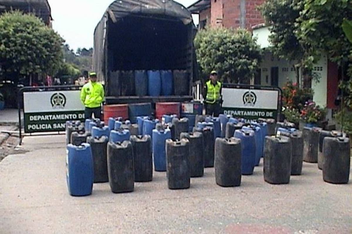 Recuperan 702 galones de gasolina hurtada en Landázuri (Foto: Suministrada/ VANGUARDIA LIBERAL)