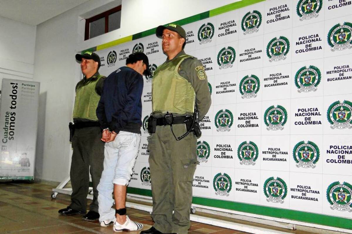 Policía captura a un hombre que llevaba brazalete electrónico del Inpec (Foto: Suministrada/VANGUARDIA LIBERAL)