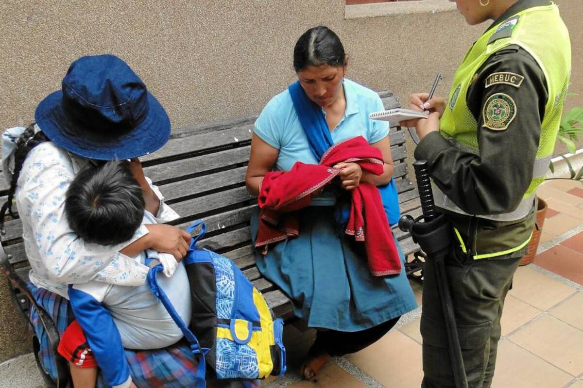 Capturadas en Bucaramanga extranjeras que utilizaban un bebé para pedir dinero (Foto: Foto Suministrada/VANGUARDIA LIBERAL)