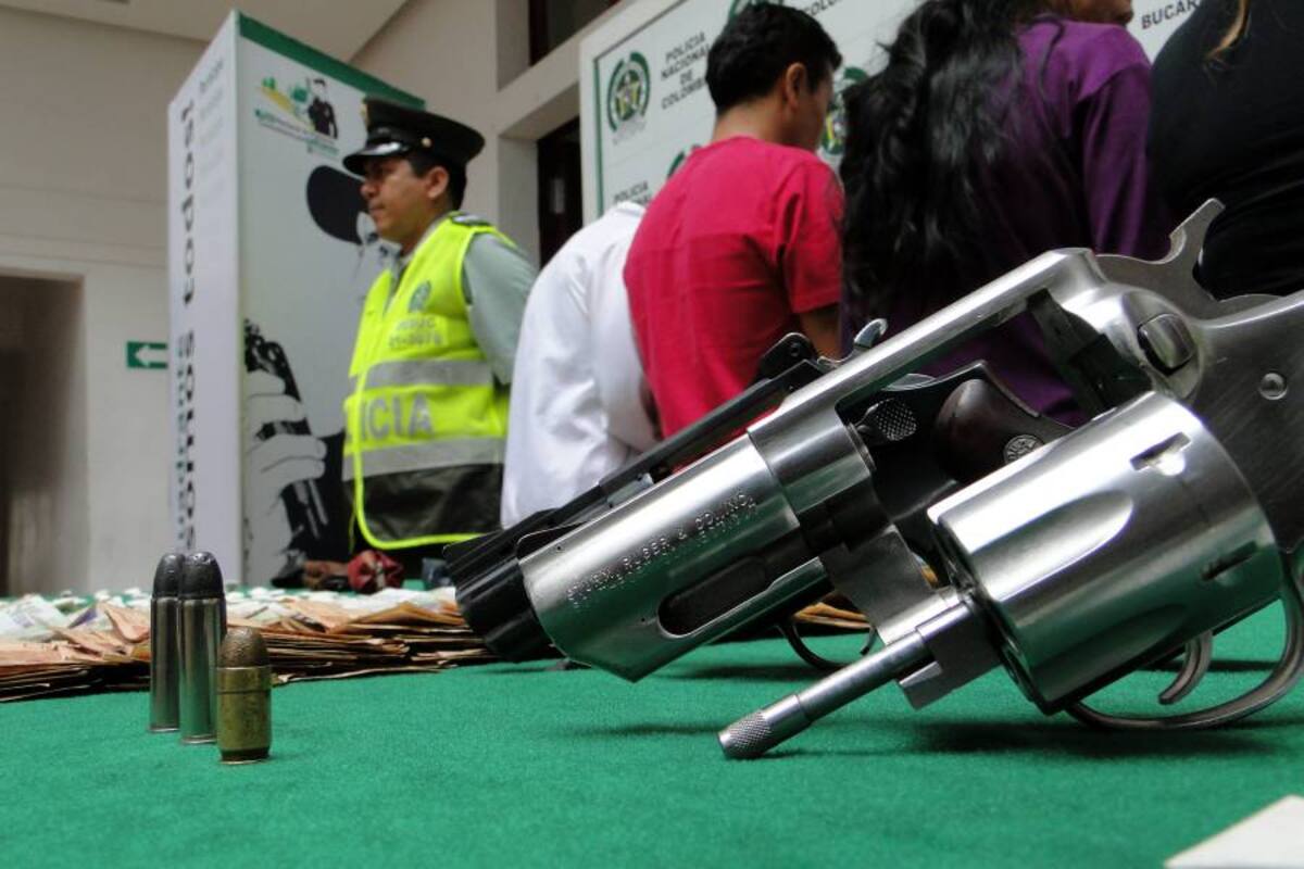 Redada contra el microtráfico de drogas en Bucaramanga deja ocho capturas (Foto: Suministrada/VANGUARDIA LIBERAL)