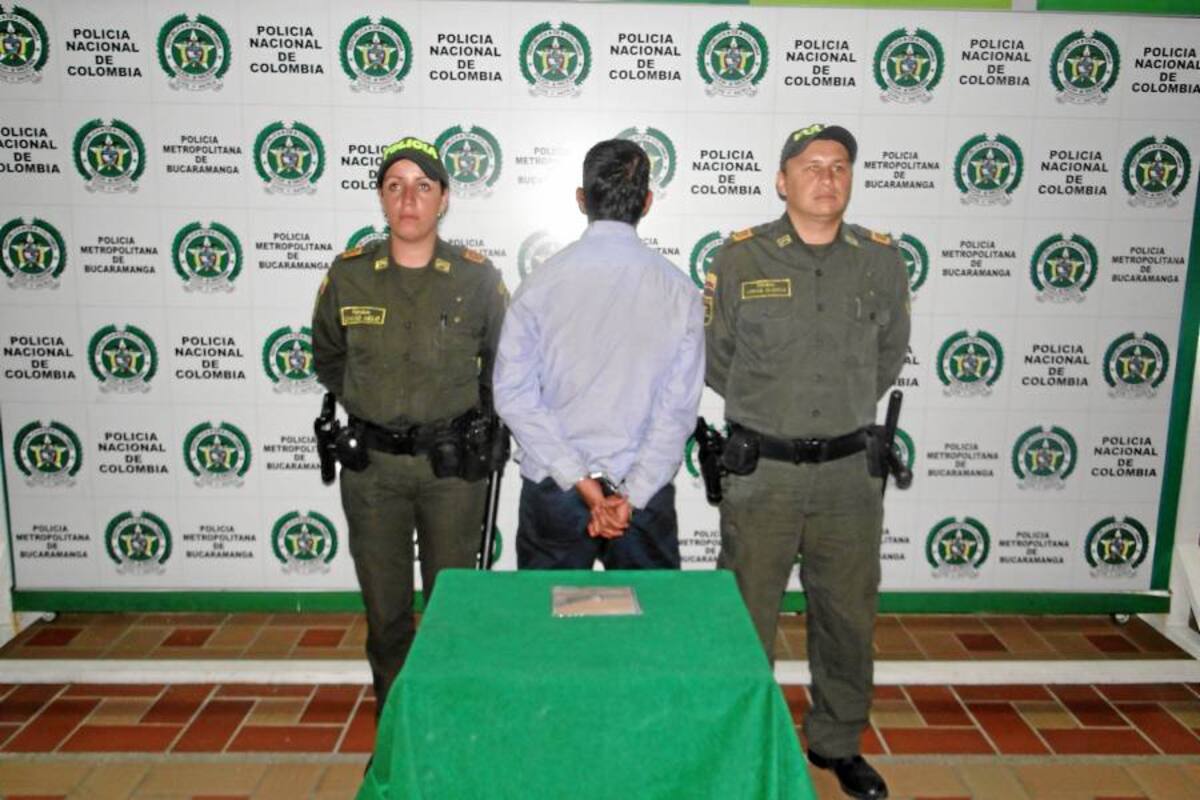 Capturado hombre luego de herir a un ciudadano con una navaja (Foto: Suministrada Policía Metropolitana)