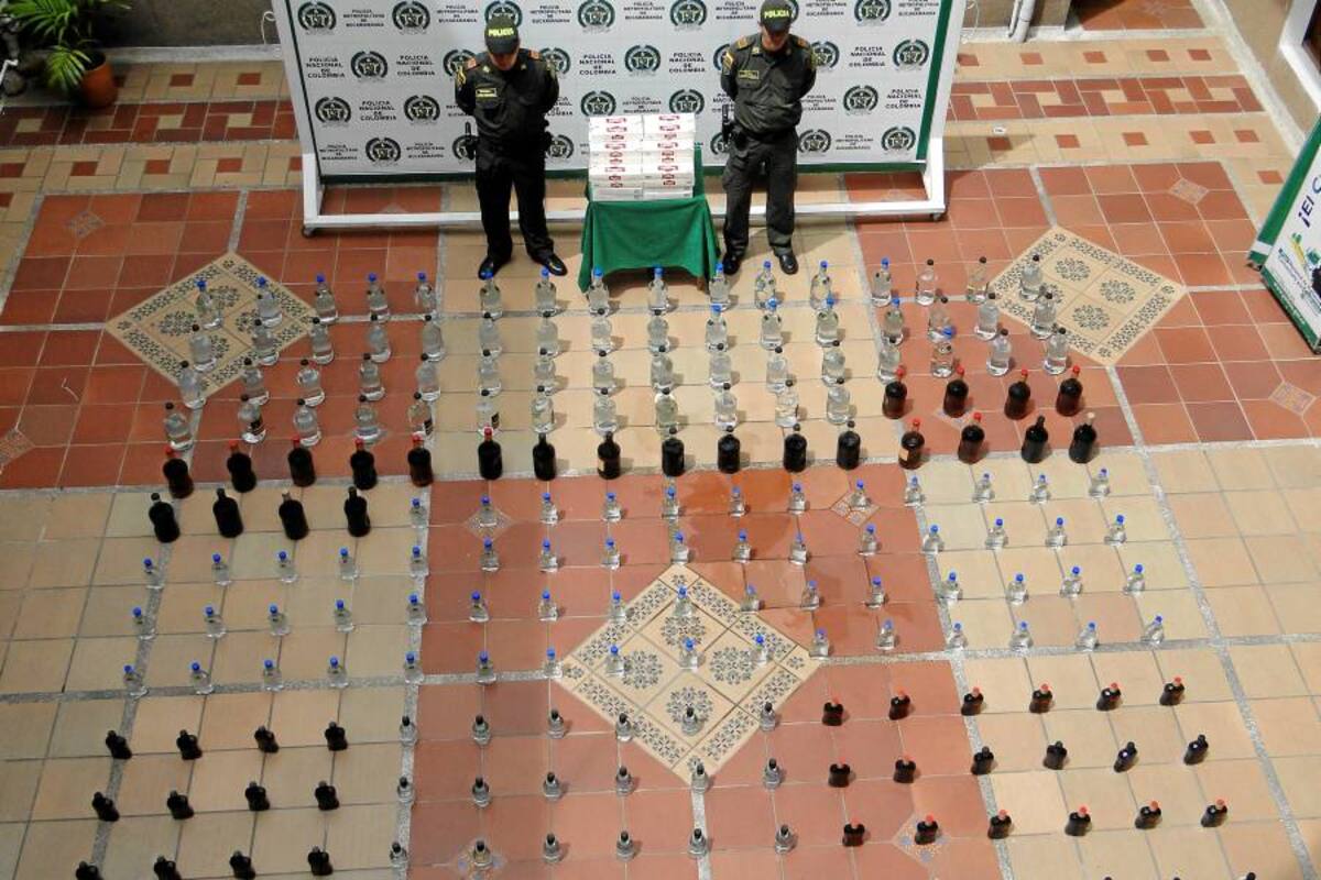Policía incautó 228 botellas de licor por evasión de impuestos (Foto: Suministrada Policía Metropolitana)