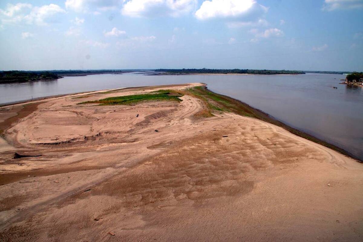 Así luce el río Magdalena entre el puerto de Barrancabermeja, y los puertos de Cantagallo y Puerto Wilches. (Foto: Edgar Pernett/ VANGUARDIA LIBERAL)