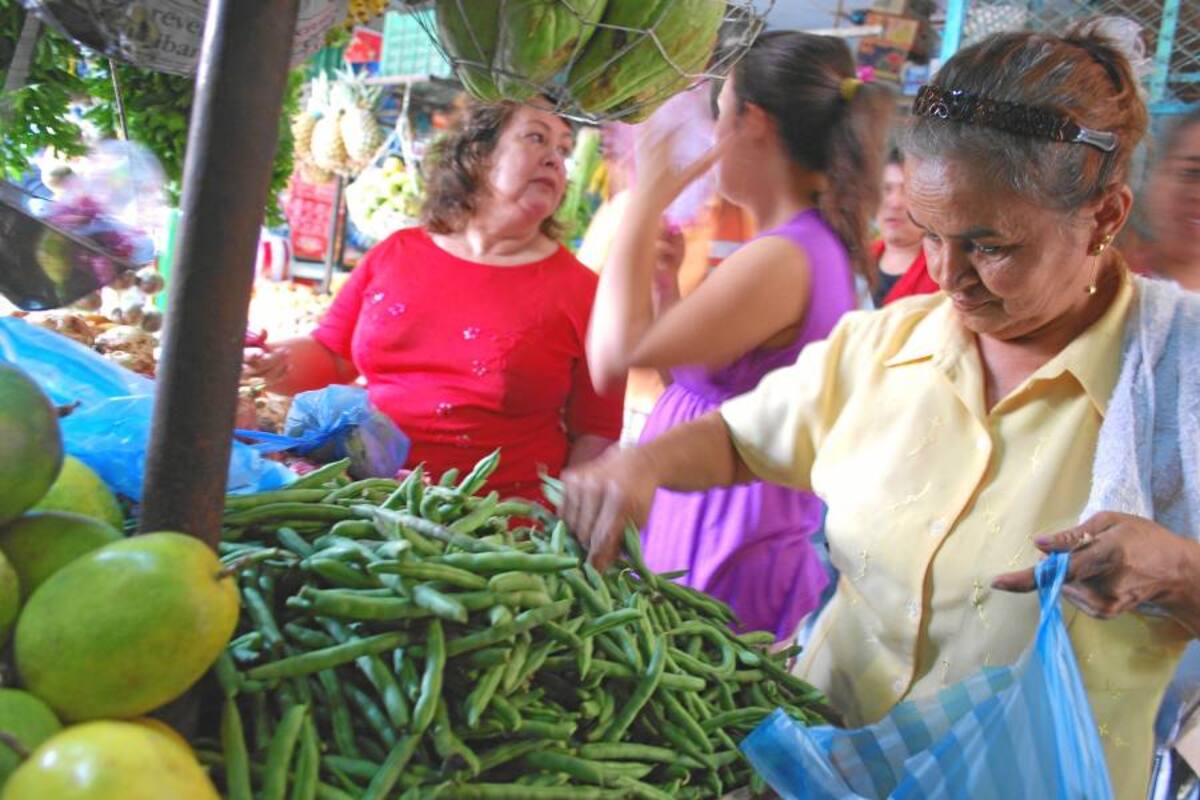 Presidente Santos dijo que no se gravarán productos de la canasta familiar (Foto: Archivo/VANGUARDIA LIBERAL)