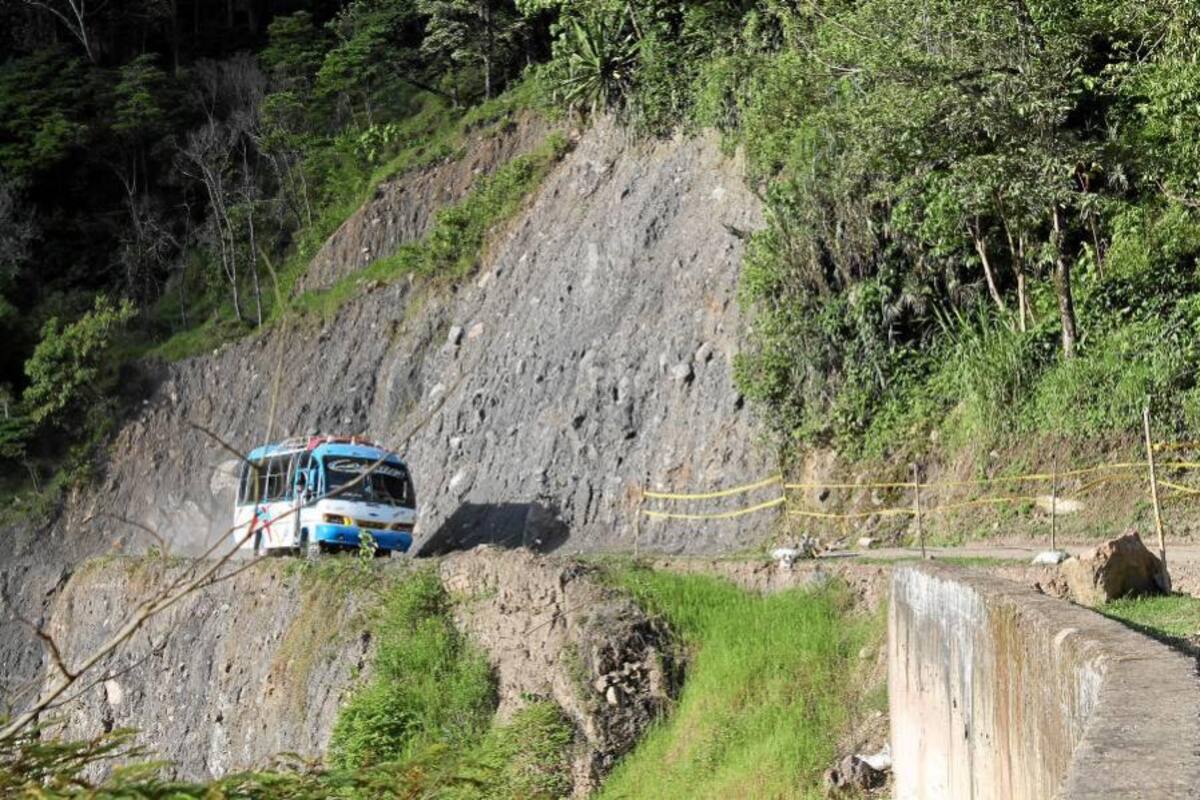 Recorra una de las vías más agrestes de Santander (Foto: Diana León/VANGUARDIA LIBERAL)