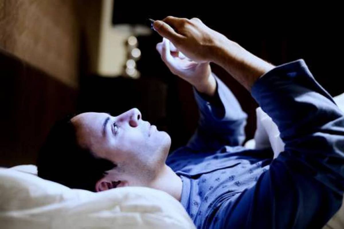 Conozca los efectos de dormir con el celular en la mano (Foto: Colprensa, El Colombiano/ VANGUARDIA LIBERAL)