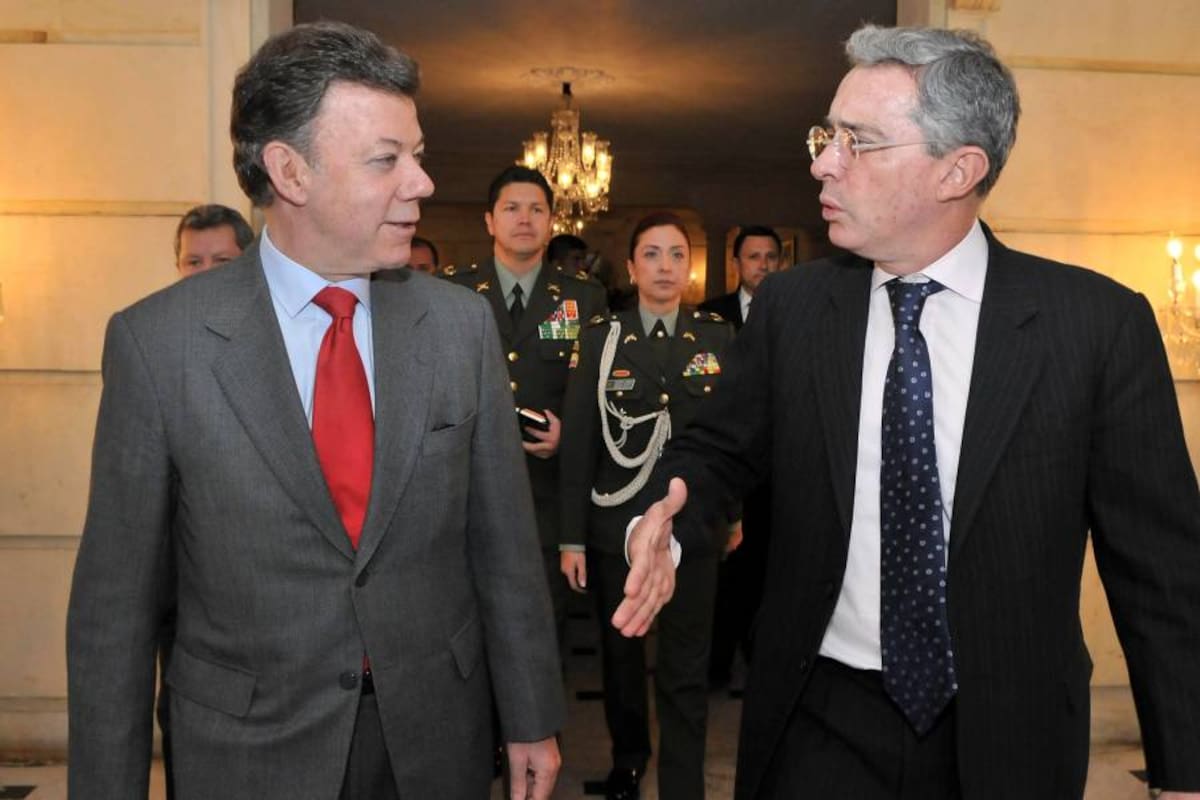 Nadie gana con la pelea Uribe – Santos (Foto: Archivo/VANGUARDIA LIBERAL)