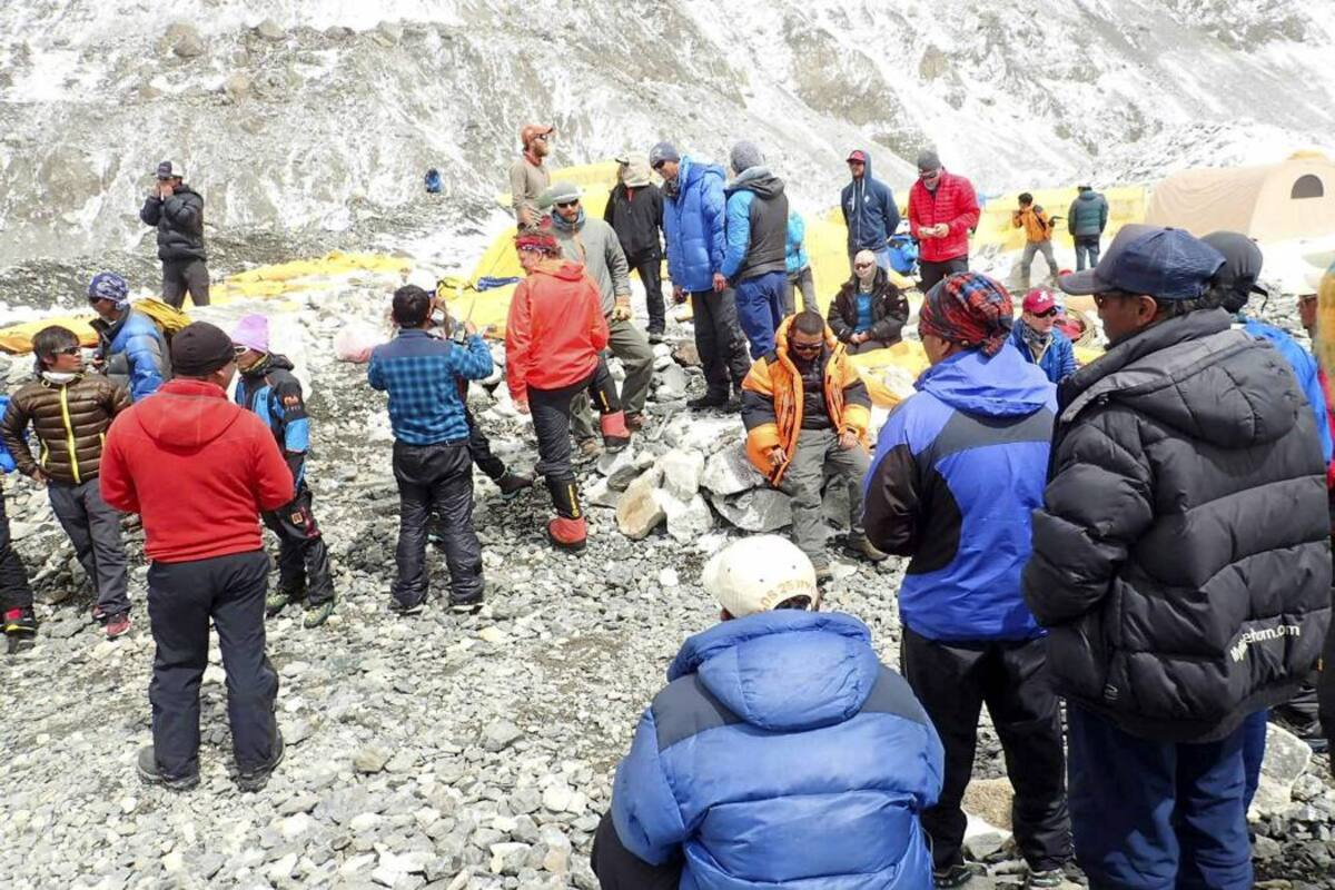 Recuperados los cuerpos de 13 de los 18 fallecidos en el Everest (Foto: EFE/VANGUARDIA LIBERAL)