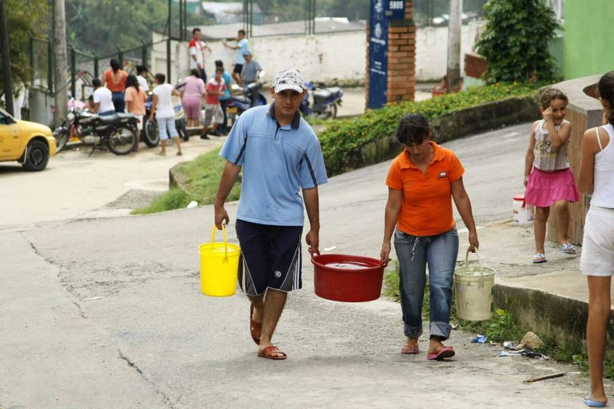 Se recomienda a la comunidad aprovicionarse del líquido adecuadamente con el fin de superar contratiempos. (Foto: Archivo/ VANGUARDIA LIBERAL)