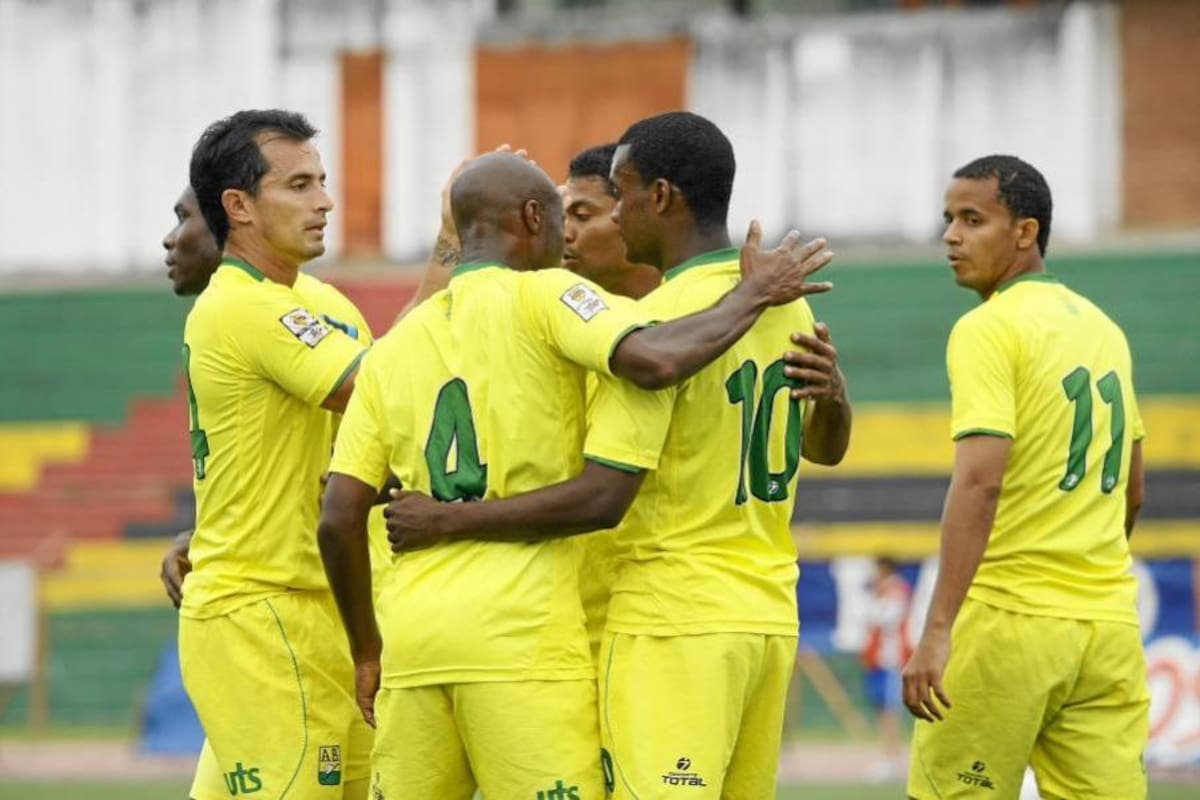 Vea los goles del triunfo del Atlético Bucaramanga 2-1 ante Real Santander (Foto: Cesar Florez/ VanguardiaLiberal)
