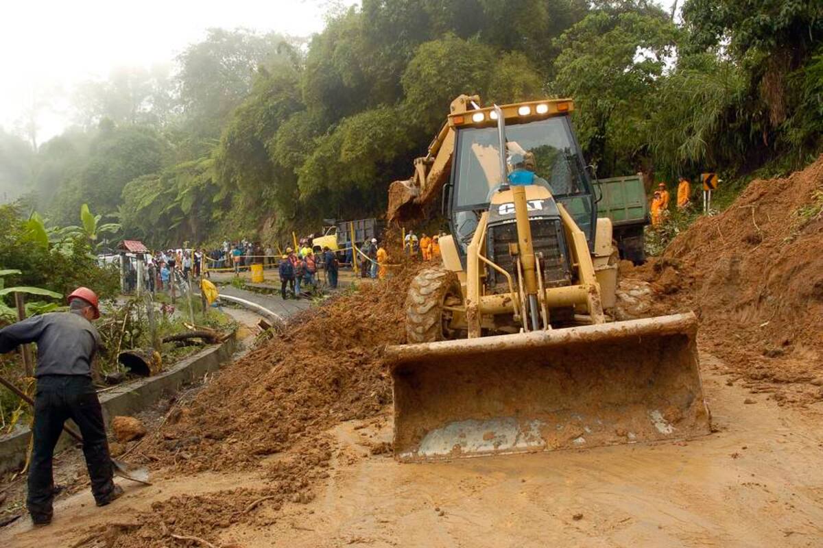 Paso restringido a un carril en la vía Bucaramanga-Cúcuta (Foto: Archivo/ Vanguardia Liberal)