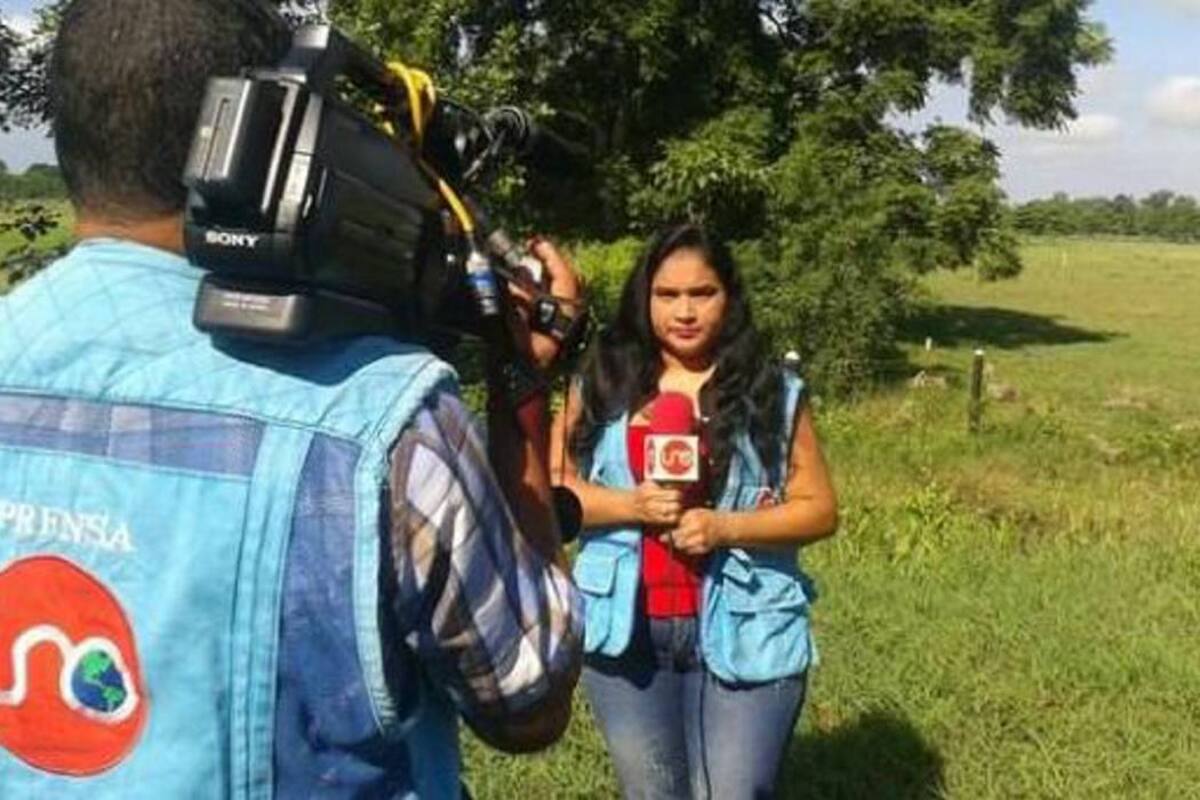 Turba retiene a periodistas mientras cubrían las elecciones en Córdoba (Foto: Archivo/VANGUARDIA LIBERAL)